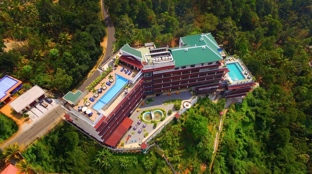 The Panoramic Getaway Hotell Munnar Eksteriør bilde Aerial view of the hotel